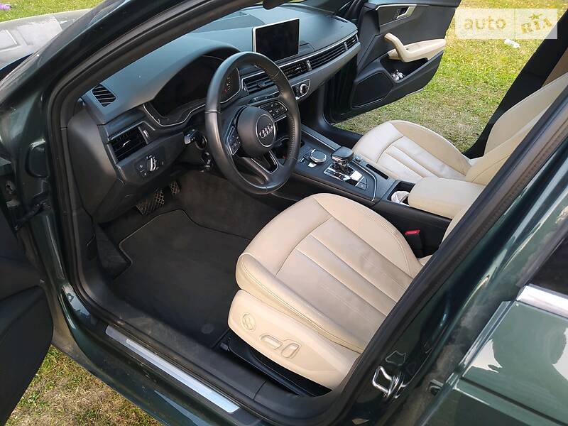 Седан Audi A4 2016 в Киеве