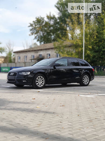 Универсал Audi A4 2012 в Тернополе