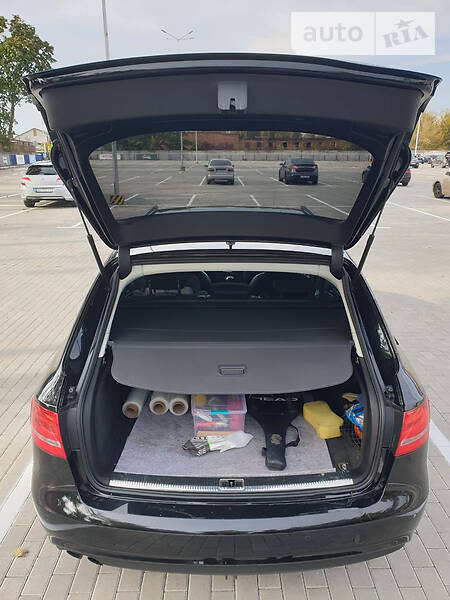 Универсал Audi A4 2012 в Тернополе