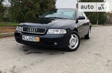 Седан Audi A4 2000 в Бучачі