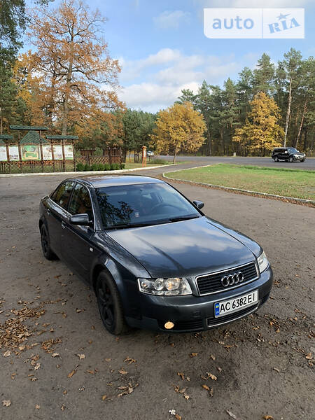 Седан Audi A4 2003 в Луцке