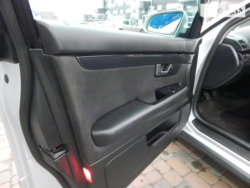 Универсал Audi A4 2002 в Сарнах