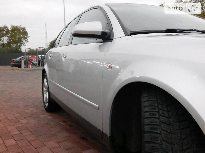 Универсал Audi A4 2002 в Сарнах
