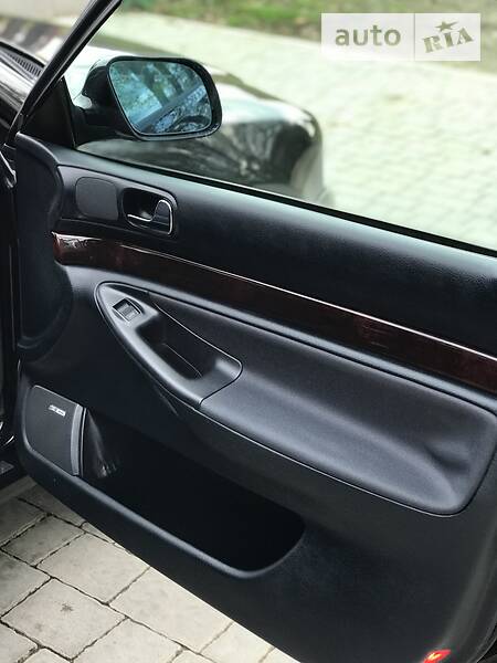 Седан Audi A4 2000 в Стрые