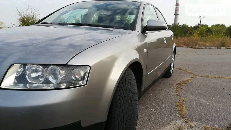 Седан Audi A4 2005 в Миронівці