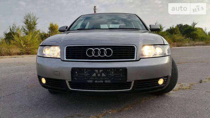 Седан Audi A4 2005 в Миронівці