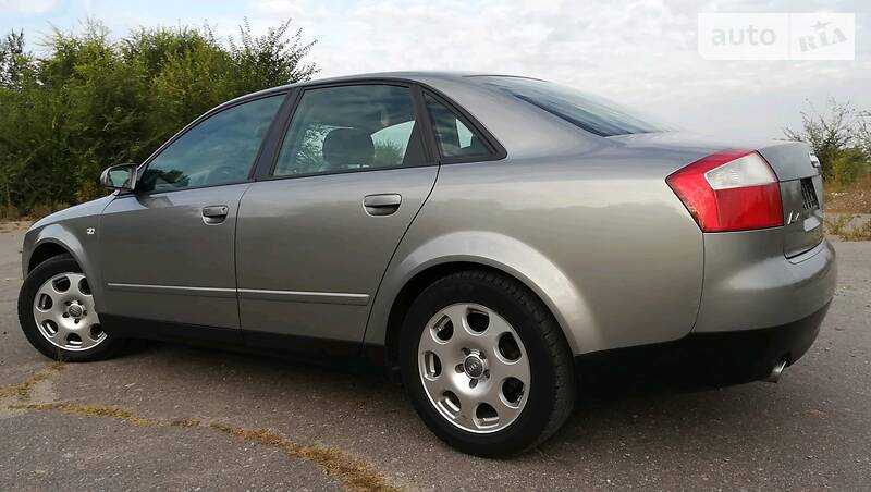 Седан Audi A4 2005 в Миронівці