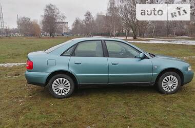 Седан Audi A4 2000 в Полтаве