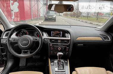 Седан Audi A4 2012 в Киеве