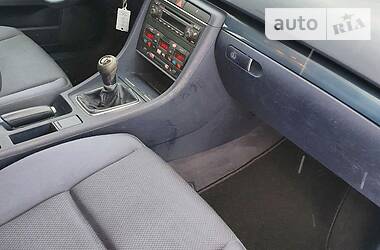 Седан Audi A4 2002 в Сарнах