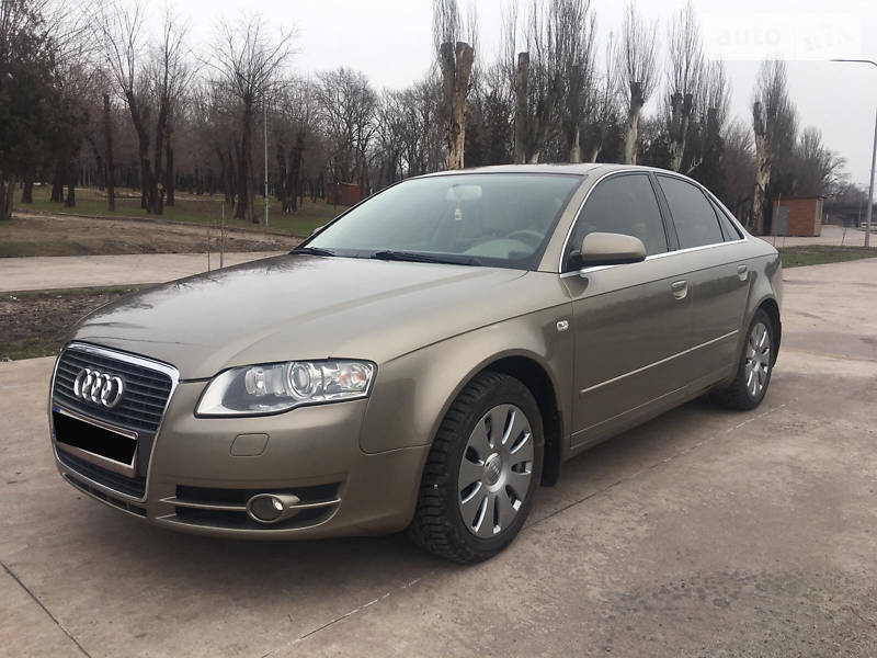 Седан Audi A4 2005 в Кривом Роге