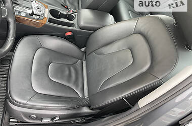 Седан Audi A4 2013 в Луцке