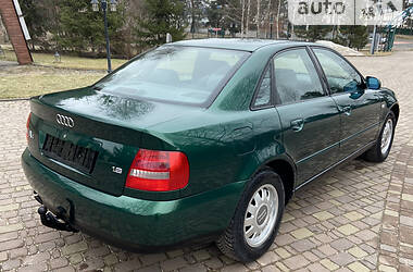 Седан Audi A4 2001 в Харькове