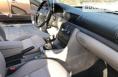 Седан Audi A4 1999 в Надворной