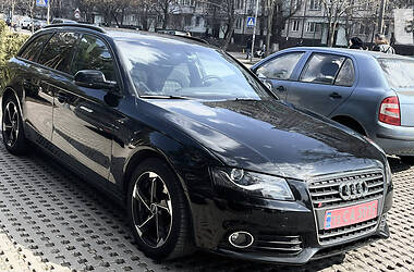 Универсал Audi A4 2010 в Киеве