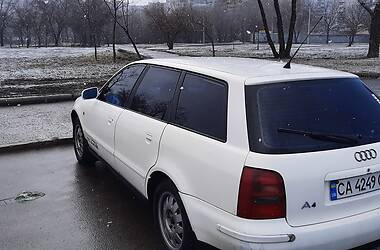 Универсал Audi A4 1998 в Днепре
