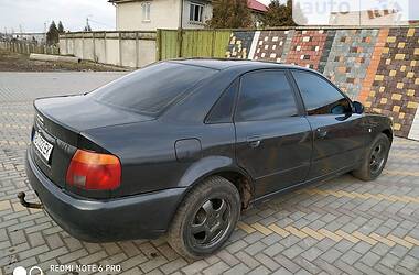 Седан Audi A4 1998 в Ильинцах