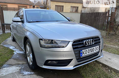 Универсал Audi A4 2012 в Сваляве