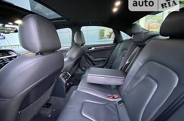 Седан Audi A4 2014 в Ивано-Франковске