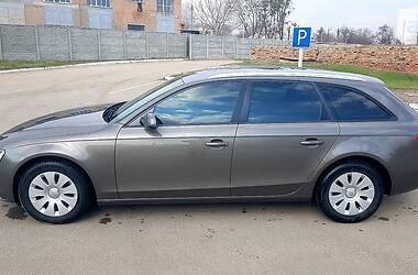 Универсал Audi A4 2014 в Каменке