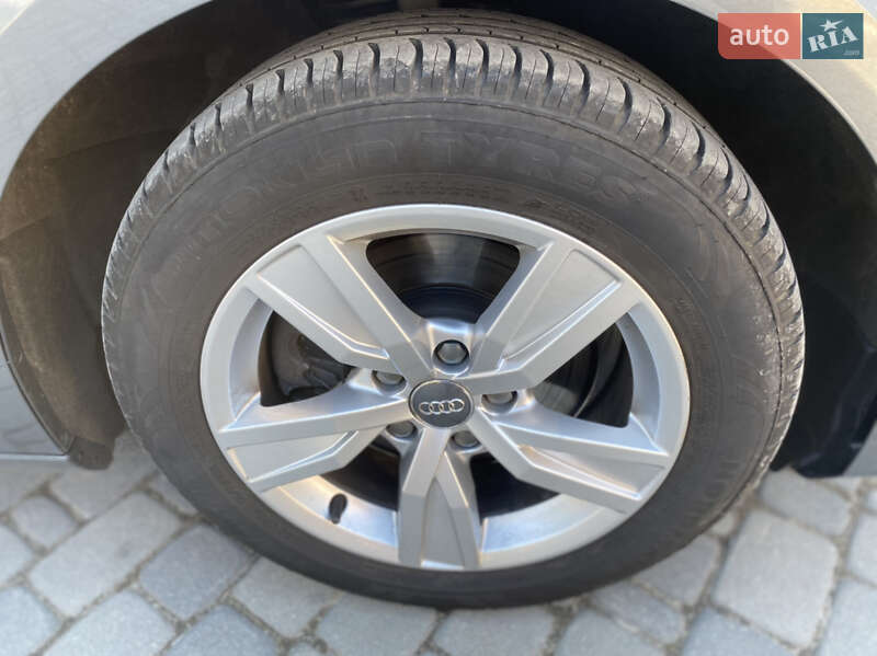 Универсал Audi A4 2015 в Львове
