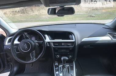 Седан Audi A4 2015 в Богодухове