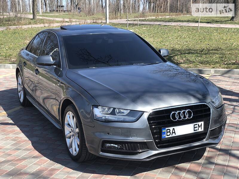 Седан Audi A4 2013 в Кропивницком