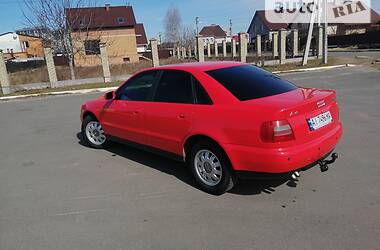 Седан Audi A4 1998 в 