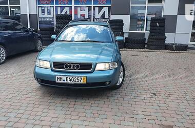 Универсал Audi A4 1999 в Сарнах