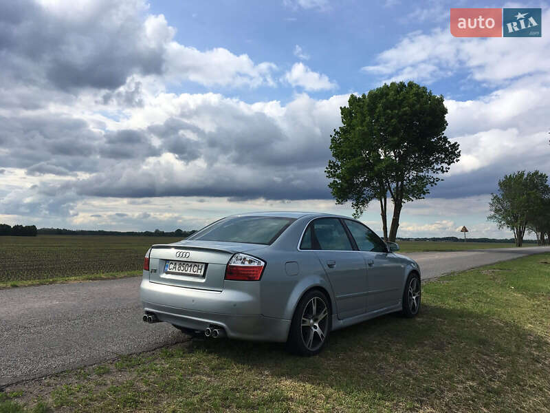 Седан Audi A4 2004 в Черкасах