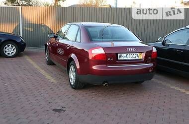 Седан Audi A4 2002 в Сарнах