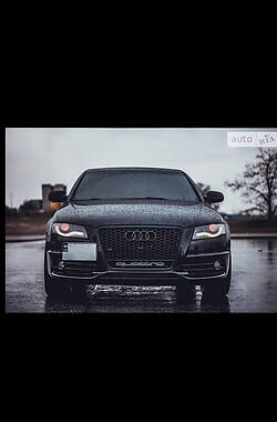 Седан Audi A4 2012 в Днепре