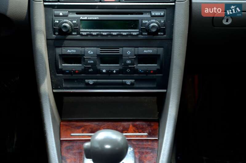 Седан Audi A4 2003 в Белой Церкви