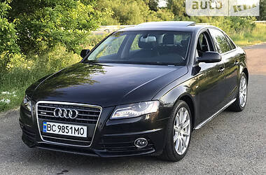 Седан Audi A4 2012 в Стрые