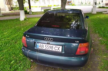Седан Audi A4 1996 в Теплике