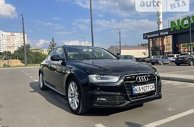 Седан Audi A4 2015 в Киеве