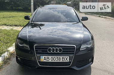 Седан Audi A4 2010 в Гайсине