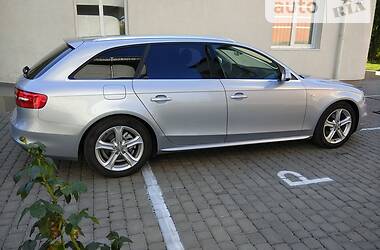 Универсал Audi A4 2015 в 