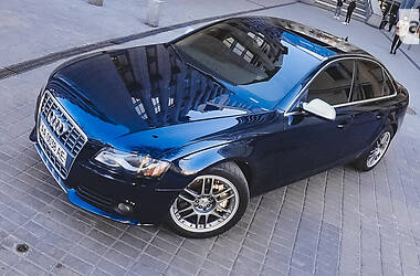 Седан Audi A4 2011 в Киеве