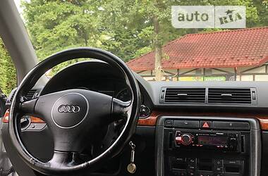 Седан Audi A4 2002 в Дрогобыче