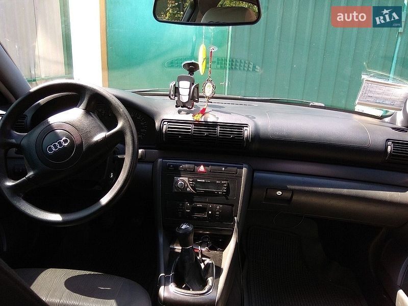 Седан Audi A4 2000 в Житомире
