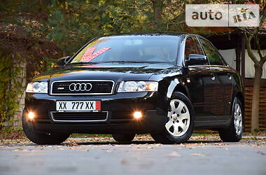 Седан Audi A4 2004 в Дрогобыче