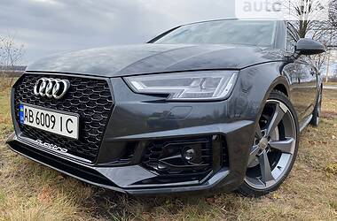 Седан Audi A4 2017 в 