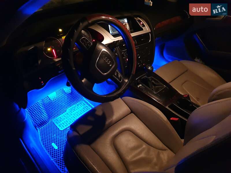 Универсал Audi A4 2009 в Долине