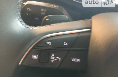 Седан Audi A4 2020 в 