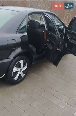 Седан Audi A4 1996 в Львове