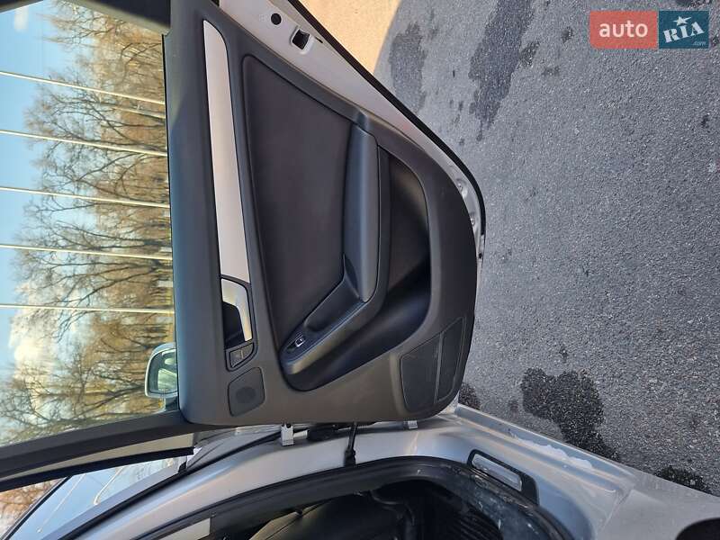 Седан Audi A4 2013 в Миколаєві