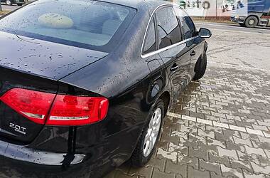 Седан Audi A4 2012 в Снятине