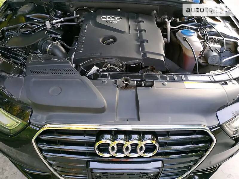 Седан Audi A4 2015 в Николаеве