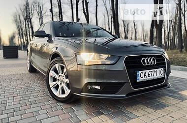 Унiверсал Audi A4 2014 в Кропивницькому